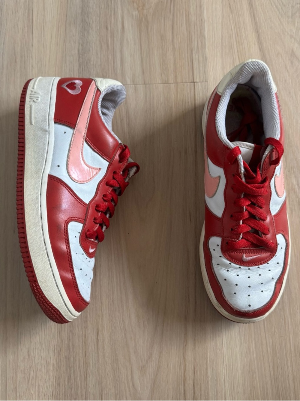 Vintage 2004 Nike Air Force 1 Valentine’s Day Sneakers 307109 164 Women’s Sz 7.5